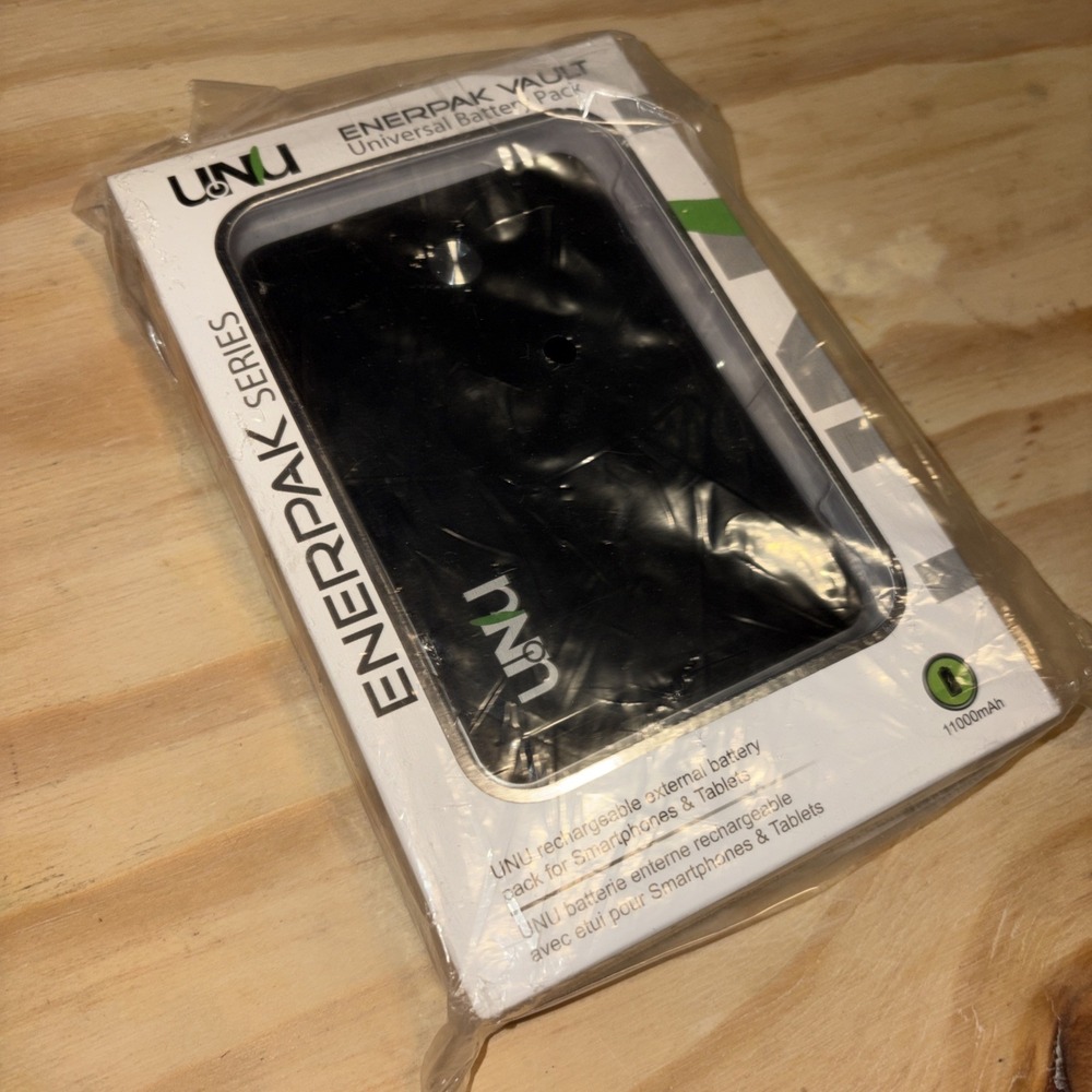 Enerpak Vault Universal Battery Pack UNU 11000mah Smartphone & Tablet 3.1 Amp